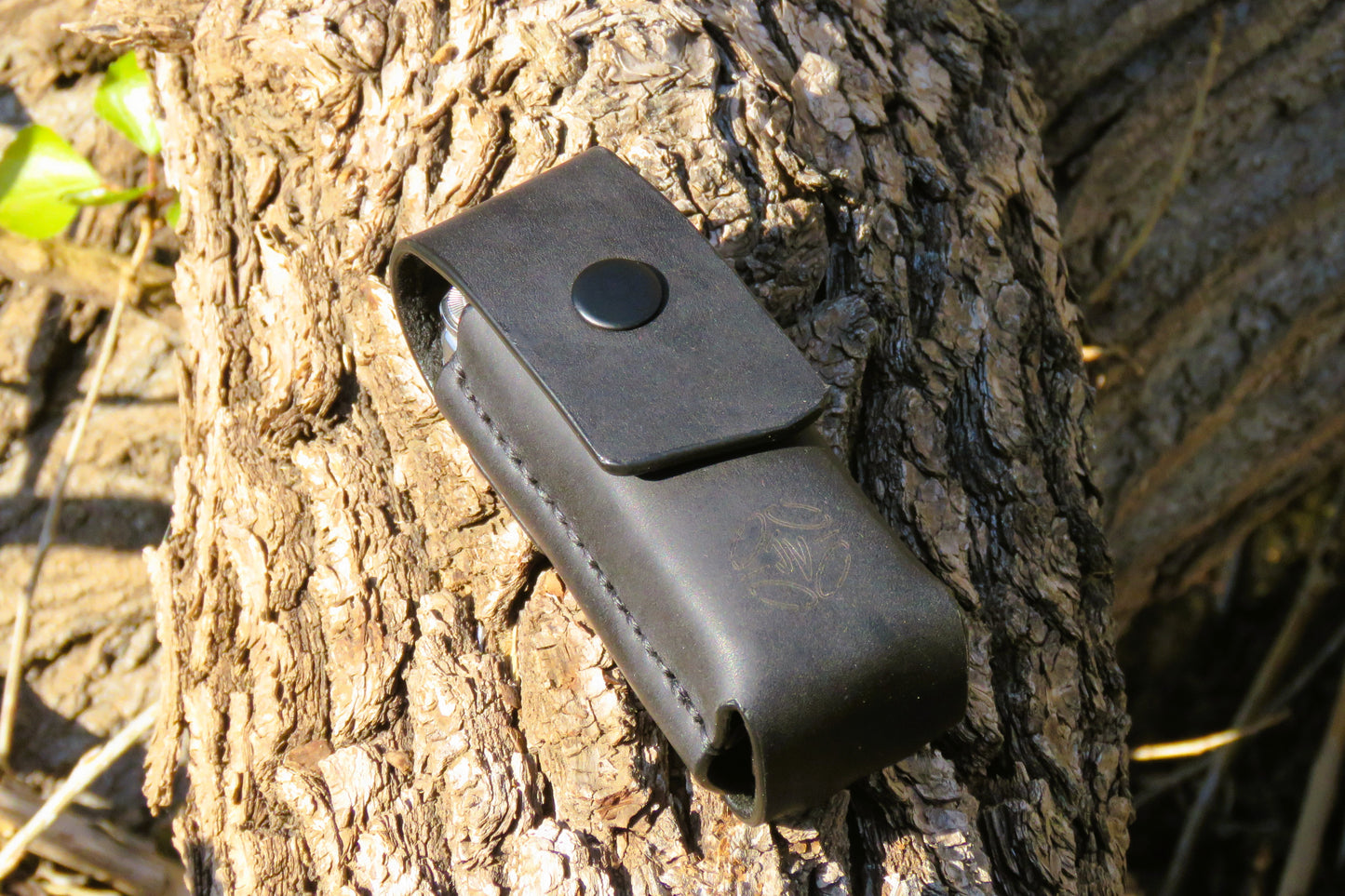 JV Leather Leatherman Surge & Bit Kit pouch with belt clip