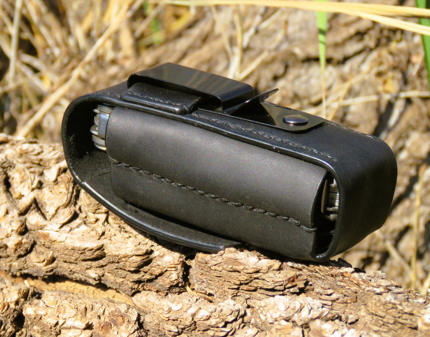 JV Leather Leatherman Surge & Bit Kit pouch with belt clip