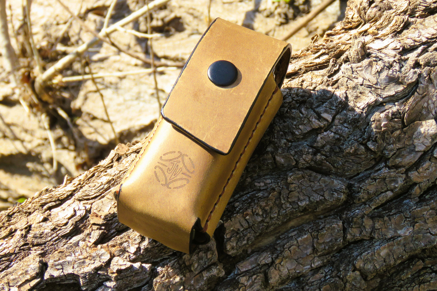JV Leather Leatherman Surge & Bit Kit pouch with belt clip